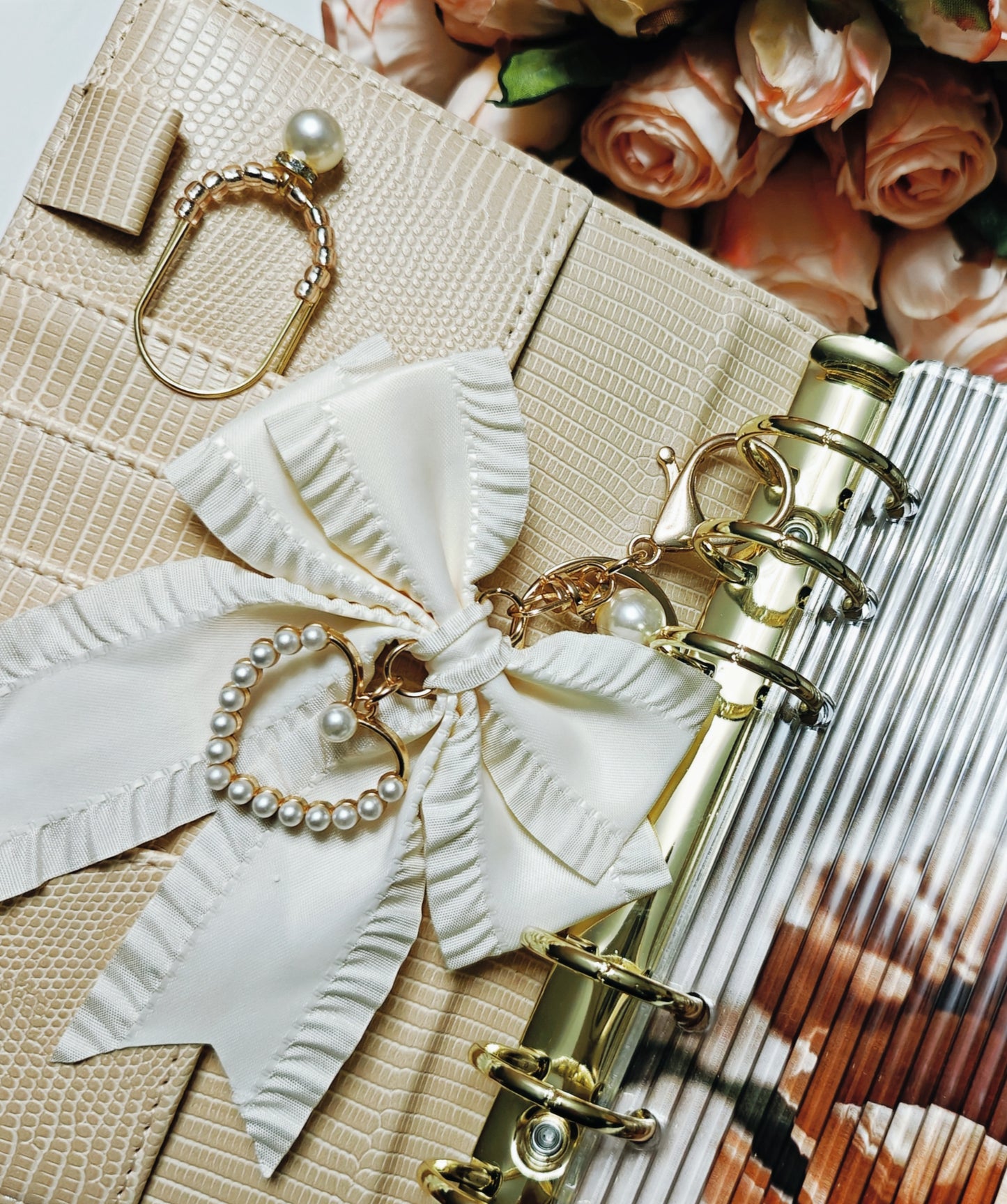 Pearled Jumbo Clip image 3