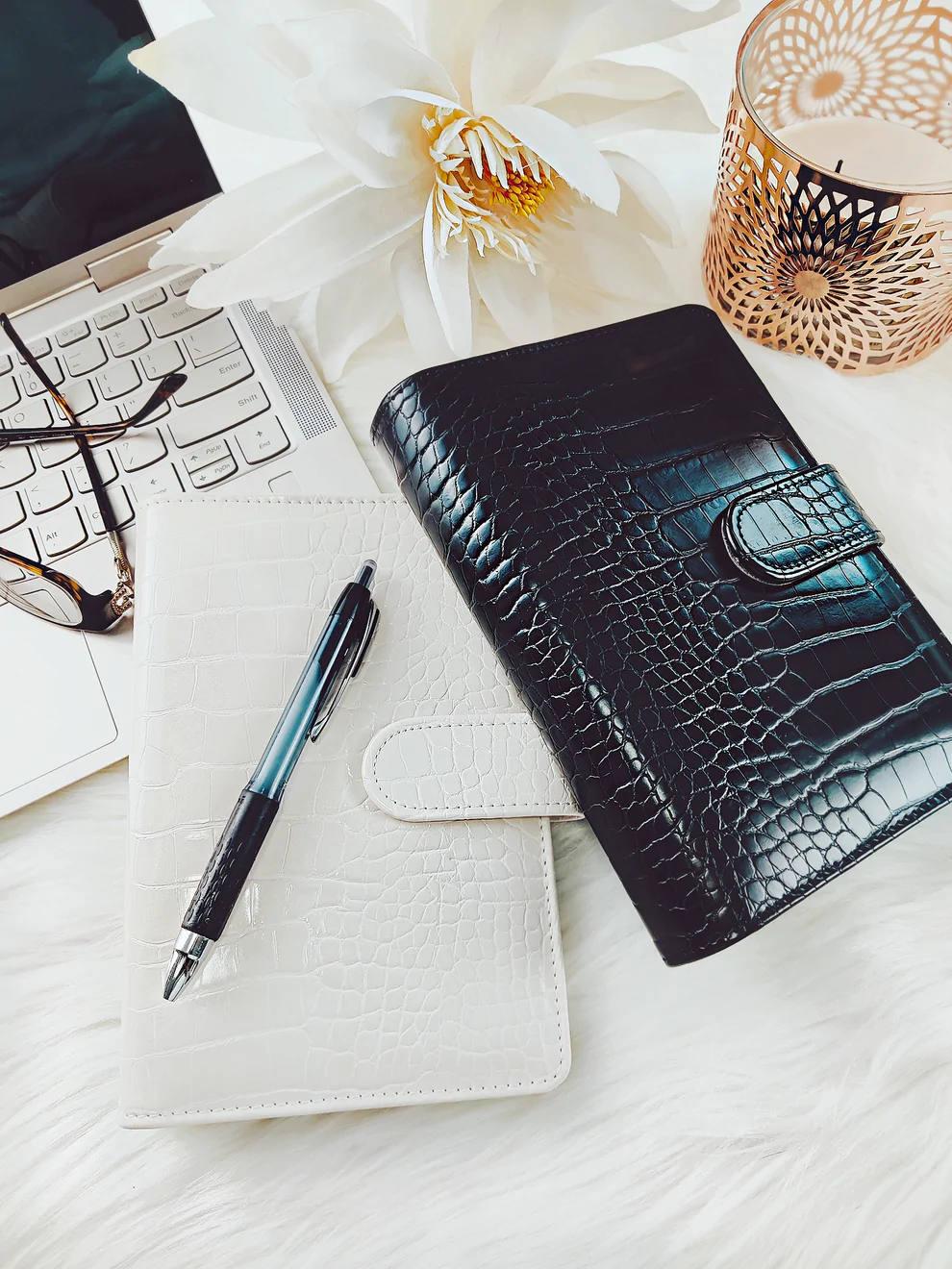 Affluence A6 Croc Cash Binder image 2