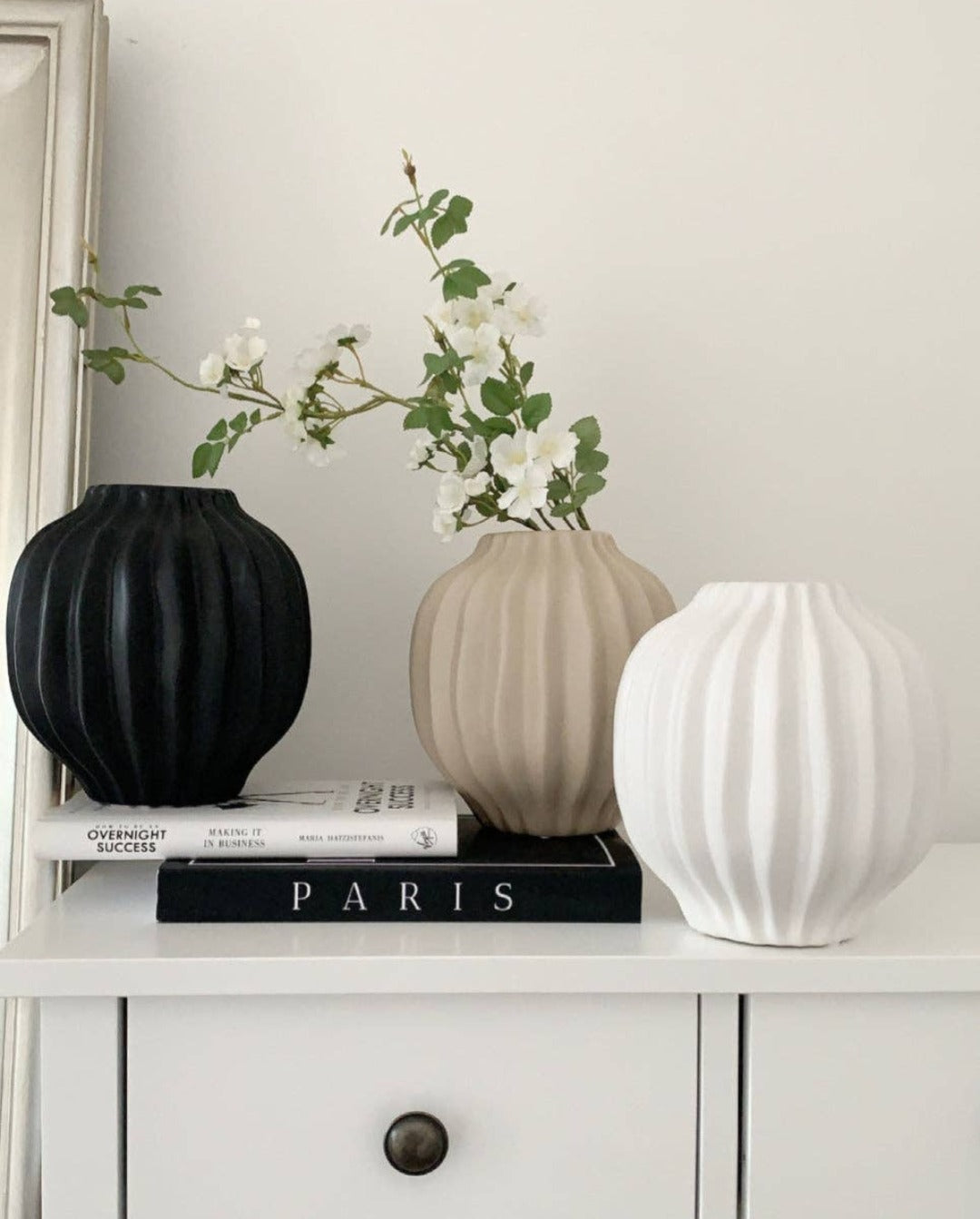 Symphony Vase - Round image 1