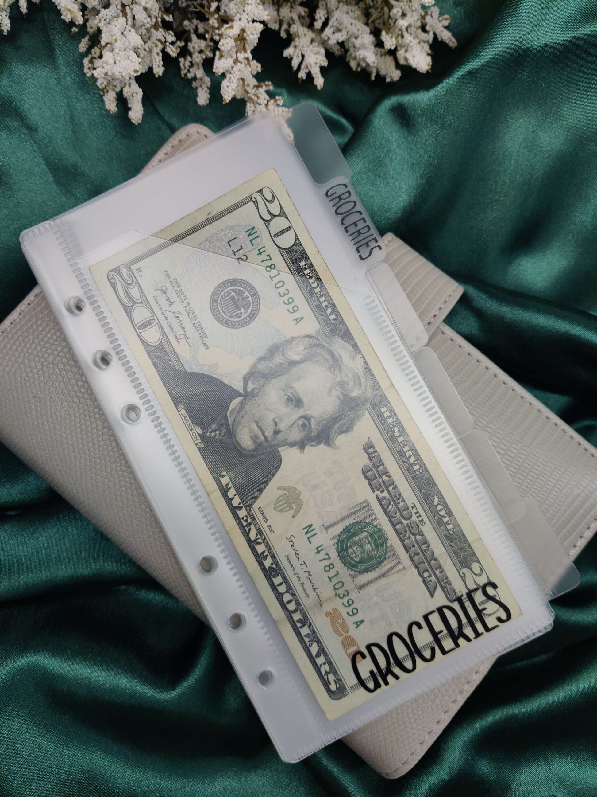 A6 Frosted Matte Vertical Tabbed Cash Envelopes image 4