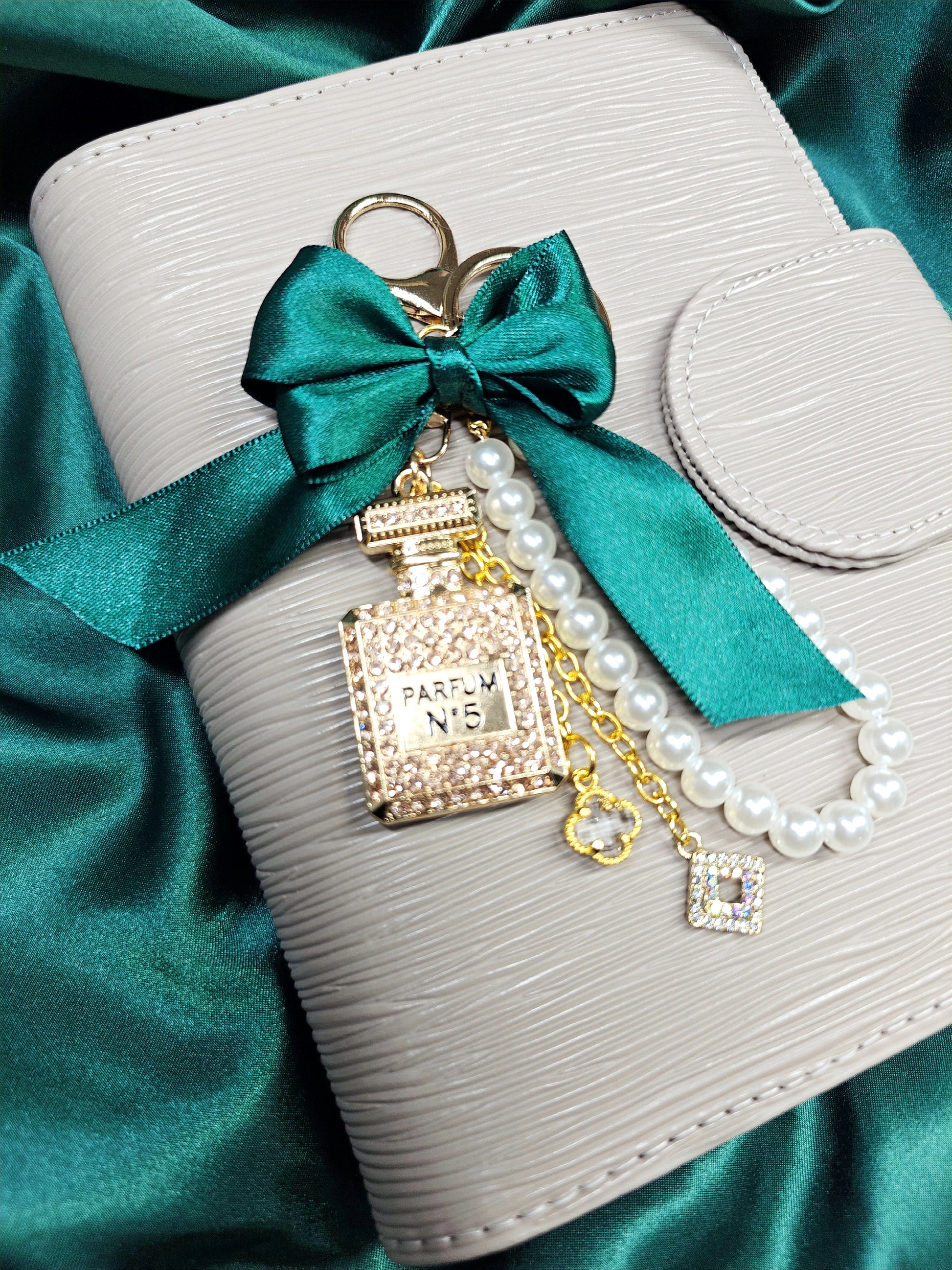 Chanelle Planner Charm image 1